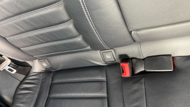 Mercedes-Benz GLC 300d 4Matic AMG Line Premium 5dr 9G-Tronic Diesel Estate